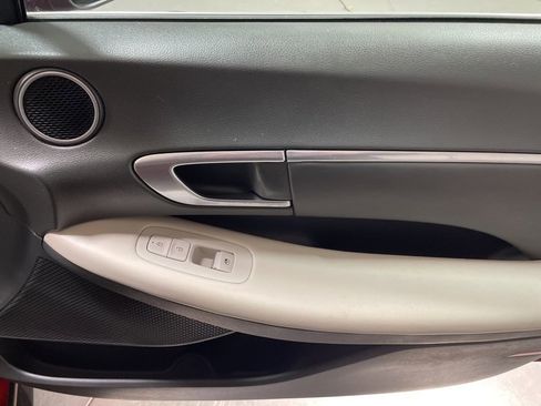 Used 2023 Hyundai Sonata SEL w/ Cargo Package image 14