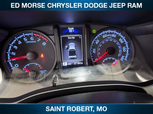 Used 2023 Toyota Tacoma SR image 13