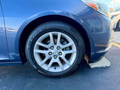 Used 2015 Chevrolet Malibu LT w/ Power Convenience Package image 23