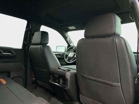 Used 2025 GMC Sierra 1500 AT4 w/ AT4 Premium Package AWD/4WD image 23