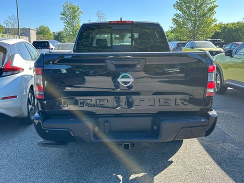 New 2026 Nissan Frontier SV w/ Tow Package RWD image 4