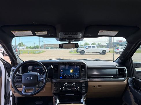 Used 2023 Ford F250 Lariat w/ FX4 Off-Road Package AWD/4WD image 23