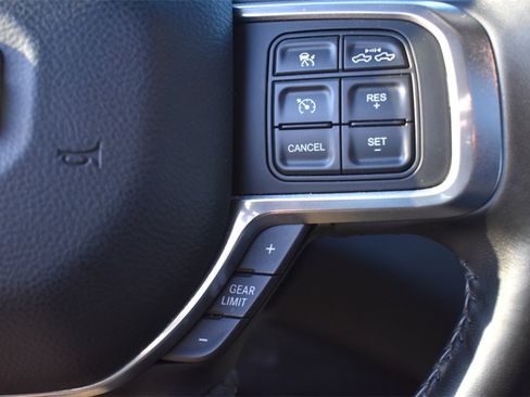 Used 2022 RAM 2500 Laramie image 36