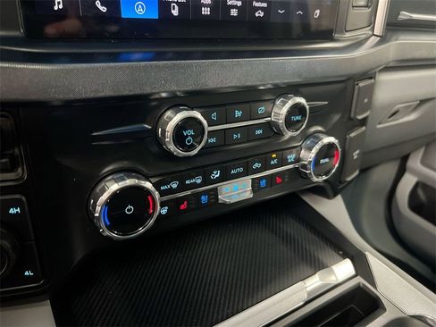 Used 2024 Ford F250 Limited w/ FX4 Off-Road Package image 16