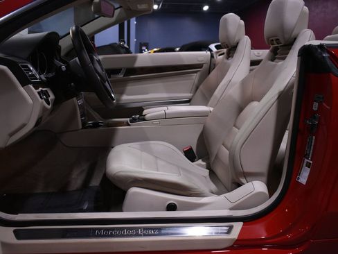Used 2016 Mercedes-Benz E 550 Cabriolet w/ Premium 2 Package image 19