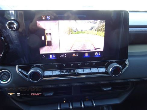 Used 2025 Chevrolet Colorado LT w/ LT Convenience Package AWD/4WD image 28