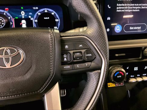 Used 2025 Toyota 4Runner TRD Sport Premium w/ Tow Technology Package image 23