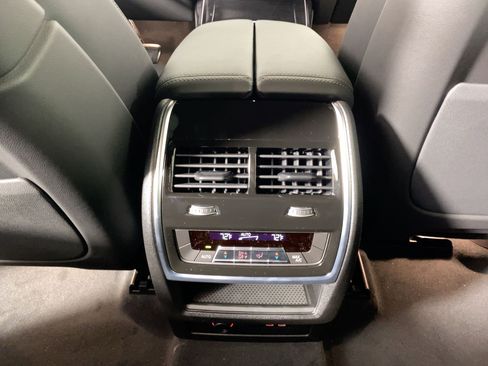 New 2026 BMW X7 xDrive40i w/ M Sport Package image 29