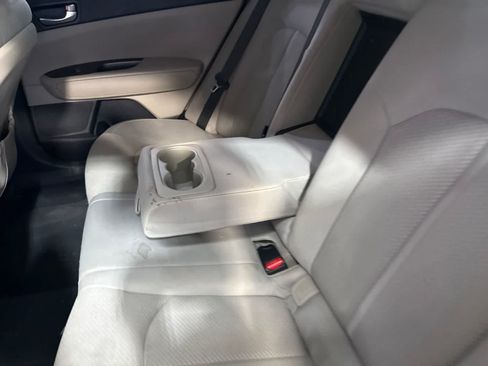 Used 2016 Kia Optima LX w/ Option Group 014 FWD image 14