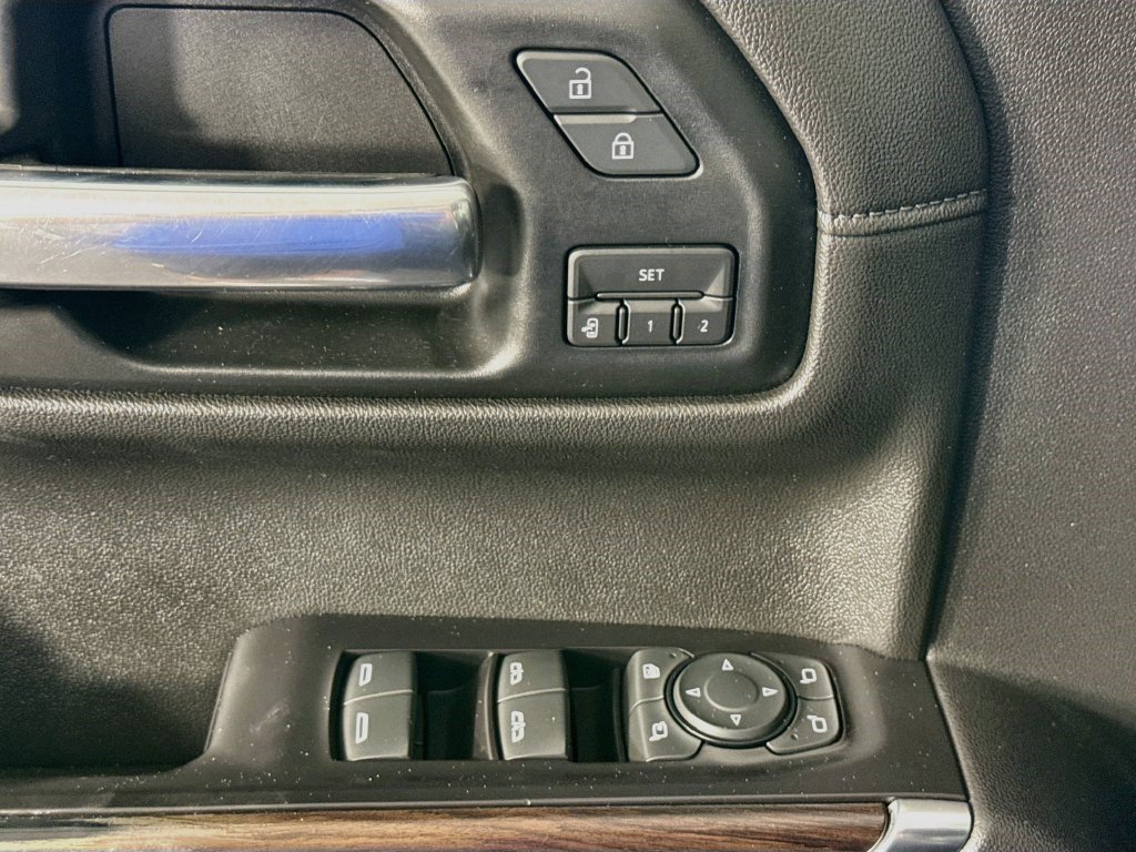 Used 2019 GMC Sierra 1500 SLT w/ SLT Convenience Package AWD/4WD image 19