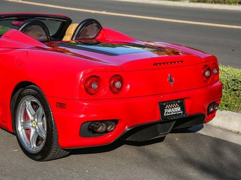 Used 2005 Ferrari 360 Spider RWD image 12