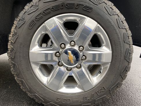 Used 2021 Chevrolet Silverado 2500 LTZ w/ Z71 Chrome Sport Edition image 48