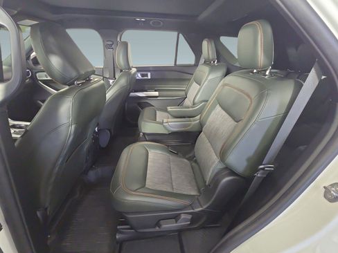 Used 2022 Ford Explorer Timberline w/ Timberline Technology Package image 11