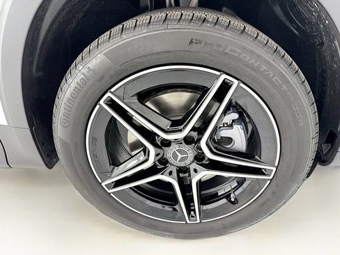 Used 2026 Mercedes-Benz GLB 250 4MATIC image 30