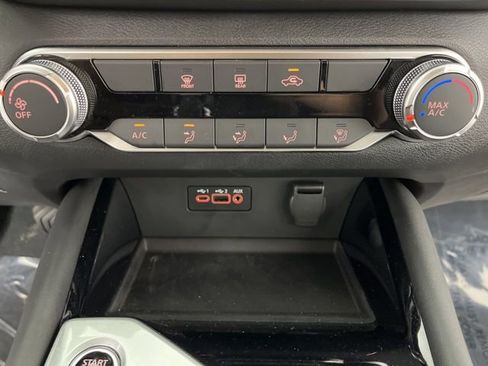 New 2025 Nissan Altima 2.5 SR image 27