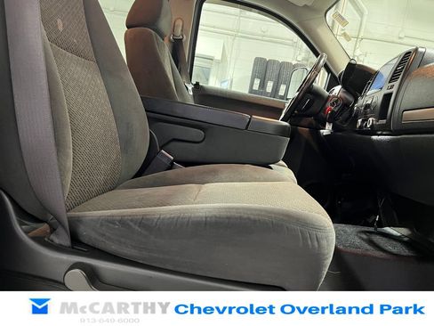 Used 2007 Chevrolet Silverado 1500 LT w/ 1LT Convenience Package AWD/4WD image 26