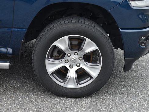 Used 2019 RAM 1500 Big Horn AWD/4WD image 3