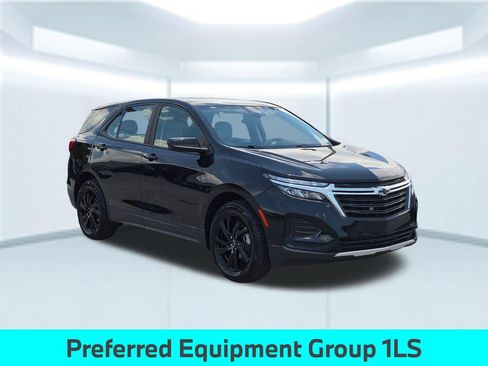Used 2024 Chevrolet Equinox LS w/ Midnight Edition FWD image 9
