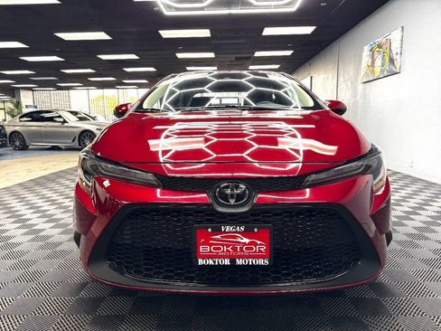 Used 2022 Toyota Corolla LE FWD image 4