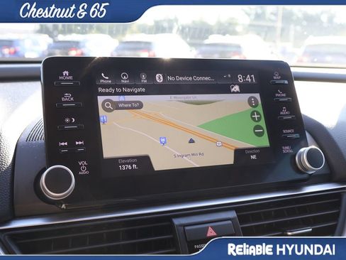 Used 2019 Honda Accord Touring image 33