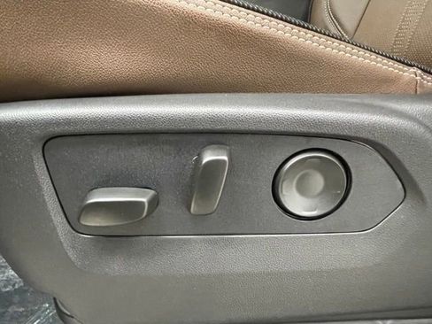 New 2026 Chevrolet Tahoe High Country w/ Sun And Tow Package image 8