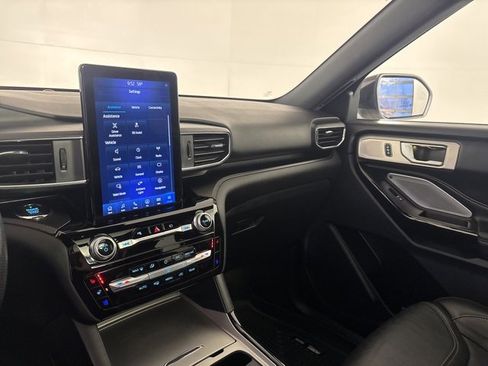 Used 2021 Ford Explorer ST w/ Equipment Group 401A image 19