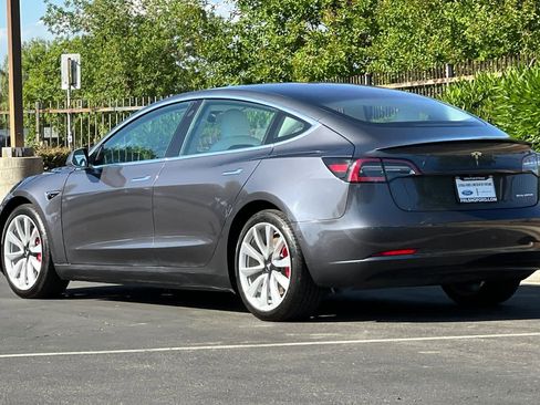 Used 2019 Tesla Model 3 Performance AWD/4WD image 6