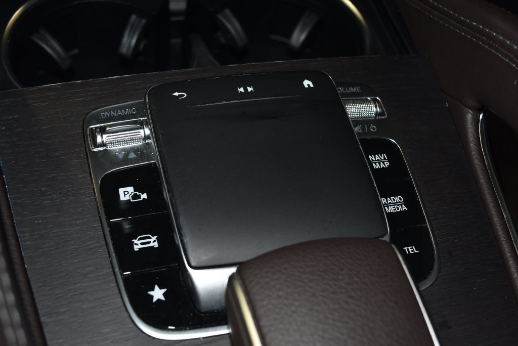 Used 2020 Mercedes-Benz GLE 350 4MATIC image 18
