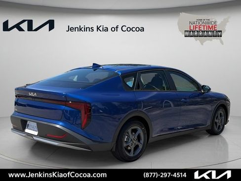 New 2026 Kia K4 FWD image 5