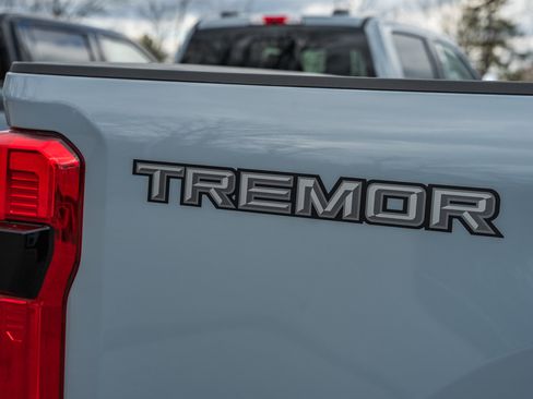 New 2026 Ford F250 Platinum image 22