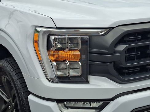 Used 2021 Ford F150 XLT w/ Equipment Group 302A High AWD/4WD image 9