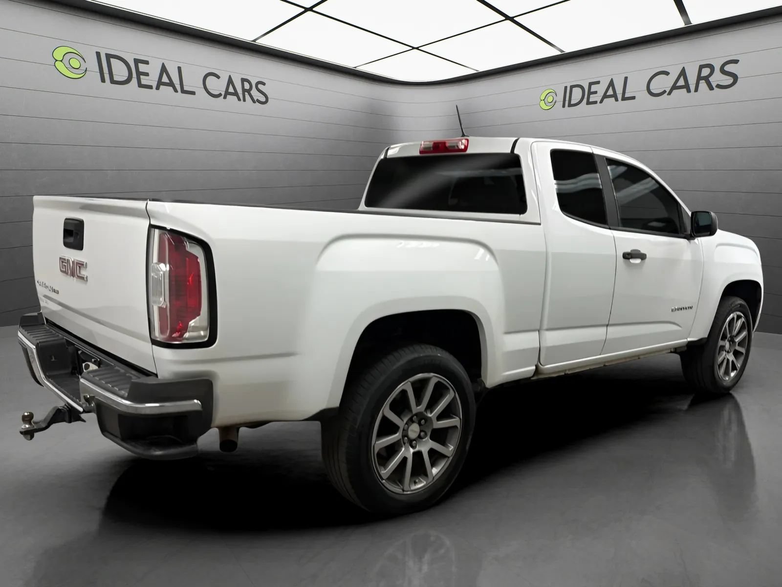 Used 2018 GMC Canyon W/T RWD image 5