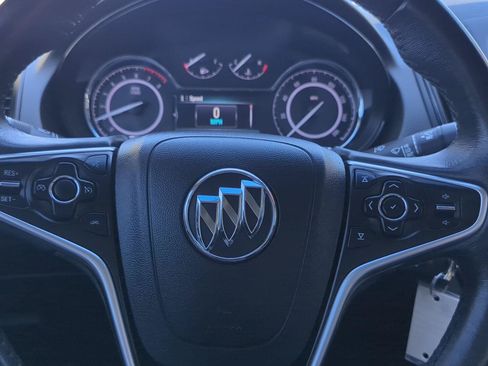 Used 2017 Buick Regal AWD image 13
