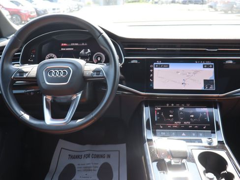 Used 2023 Audi Q7 3.0T Premium w/ Convenience Package AWD/4WD image 16