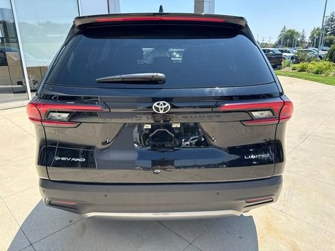 Used 2025 Toyota Grand Highlander AWD Hybrid image 6