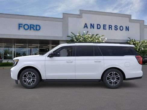 New 2026 Ford Expedition Max Active AWD/4WD image 3