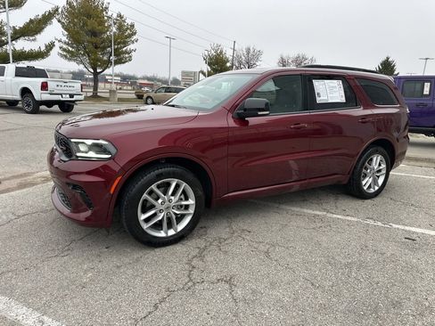 Used 2024 Dodge Durango GT image 10