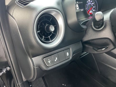 Used 2024 Kia Forte LXS w/ LXS Technology Package image 15