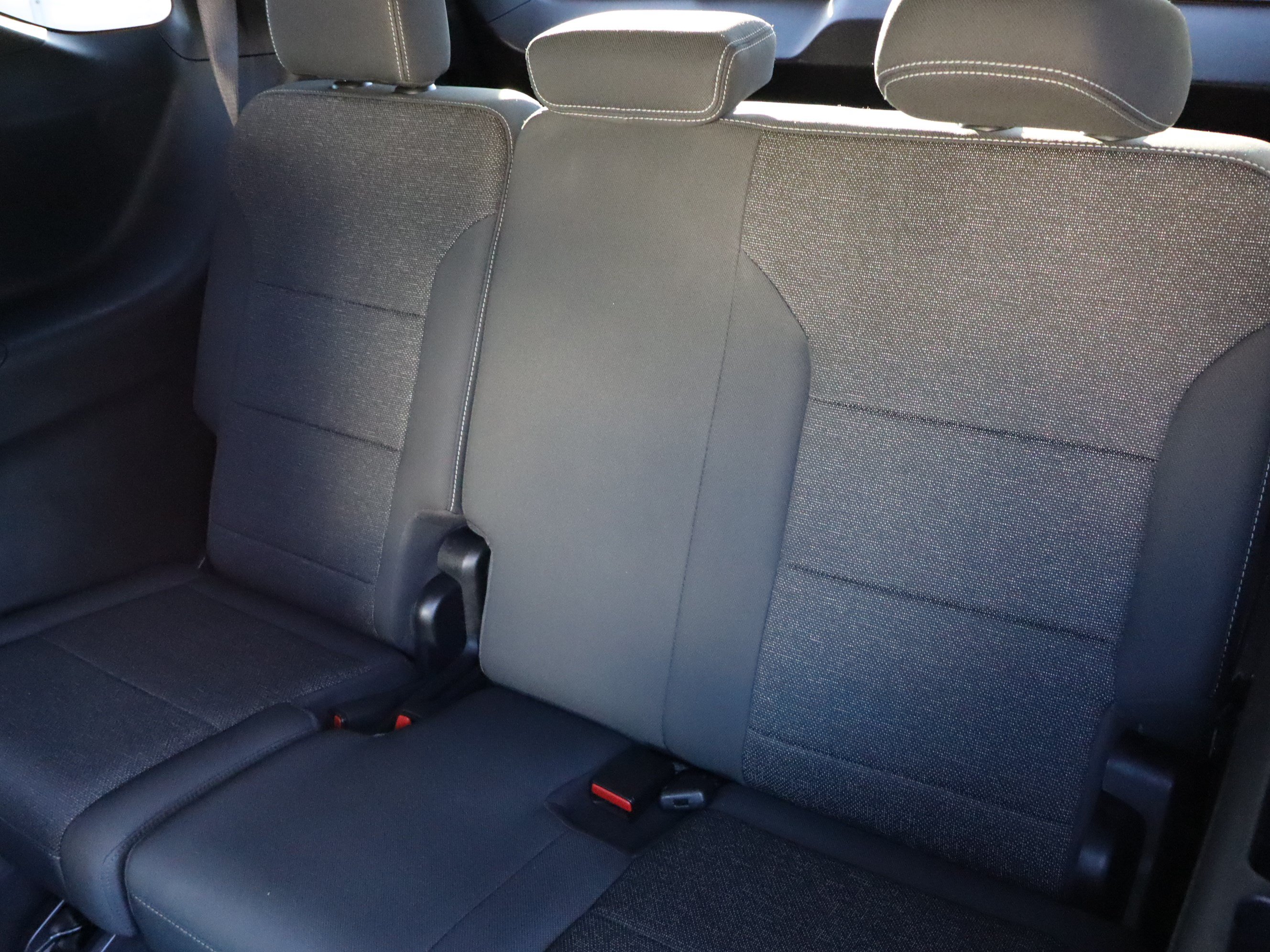 Used 2024 Chevrolet Traverse LT w/ Midnight/Sport Edition FWD image 32