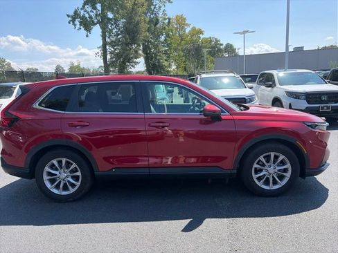 Used 2024 Honda CR-V EX-L image 4