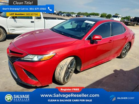 Used 2019 Toyota Camry XSE FWD image 1