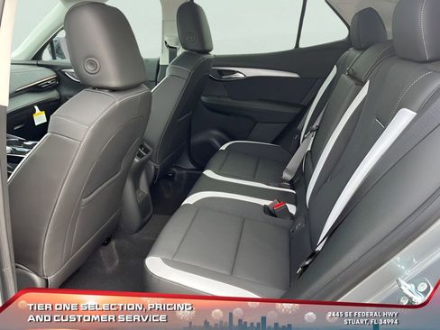 New 2025 Buick Envision Sport Touring image 11