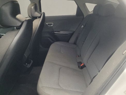 Used 2025 Kia K4 FWD image 18
