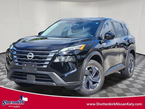 Used 2024 Nissan Rogue SV FWD image 1
