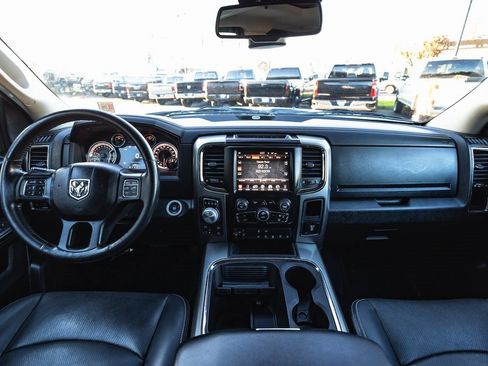 Used 2017 RAM 1500 Sport image 25