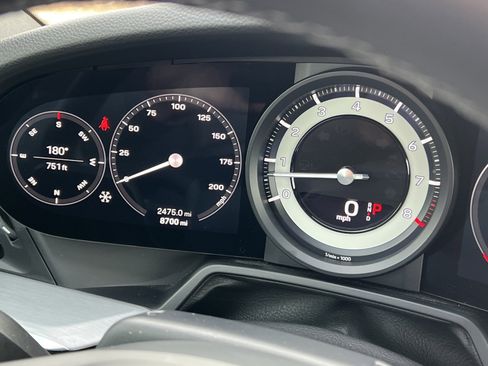 Certified 2024 Porsche 911 Carrera image 19