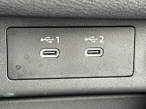 Certified 2026 Nissan Rogue Platinum AWD/4WD image 6