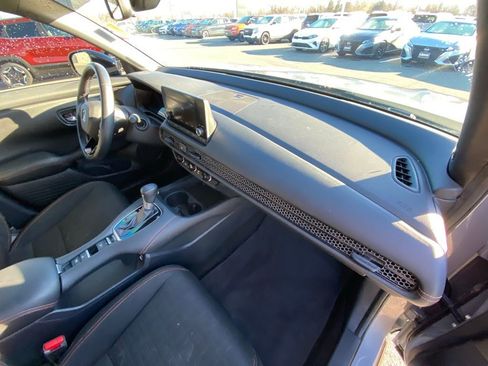 Used 2023 Honda HR-V Sport image 29