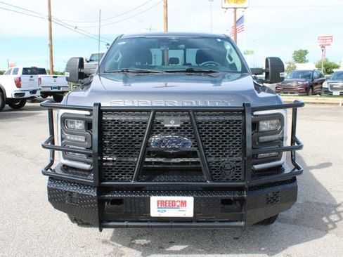 Used 2023 Ford F250 XL w/ STX Appearance Package AWD/4WD image 2