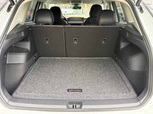 New 2026 Volkswagen Tiguan SE AWD/4WD image 17